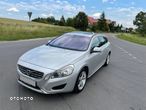 Volvo V60 - 24