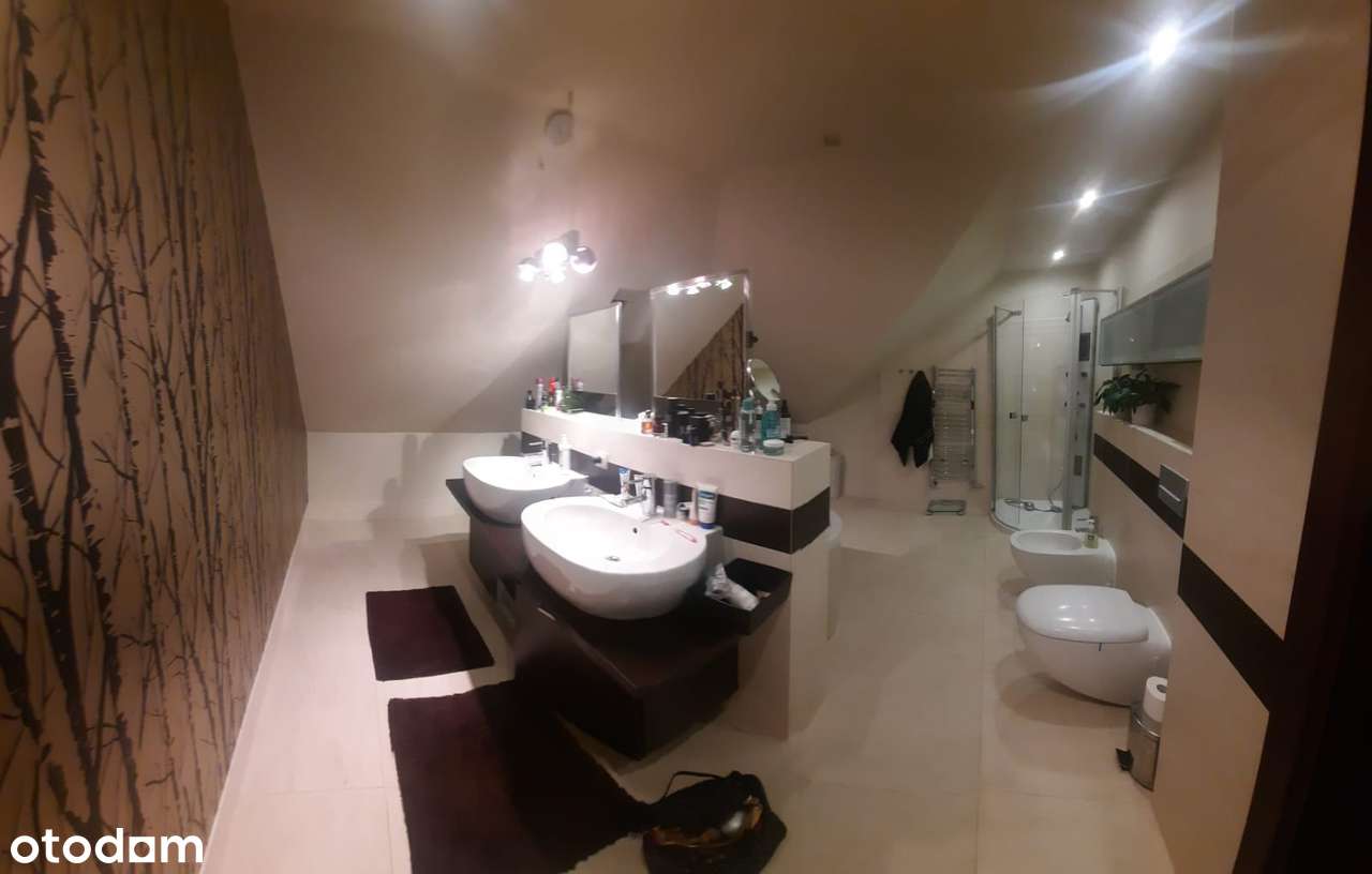 Nowoczesny,komfortowy,piękny ogród, blisko Wrocławia,5 sypialni.-10