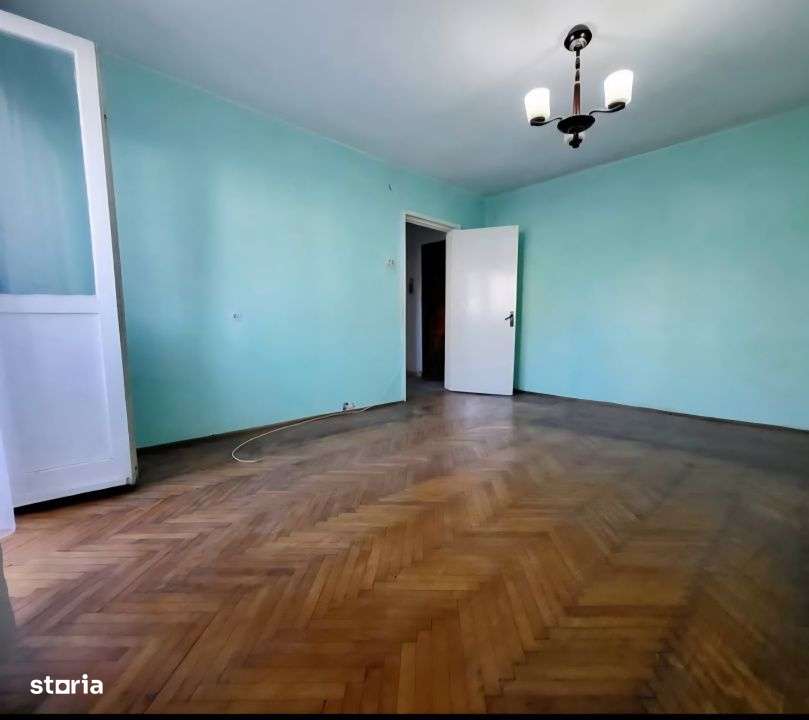 Zimbru- 2 camere decomandate, etaj 1 - Imagine principală: 3/7