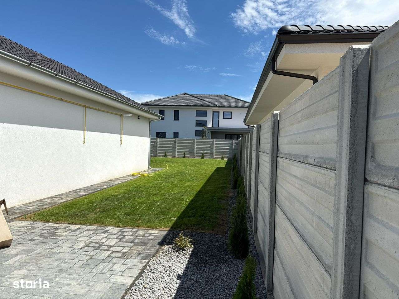 Casa noua intabulata, finisata,s.c.140mp, teren 500 în Santandrei, Gaz-17