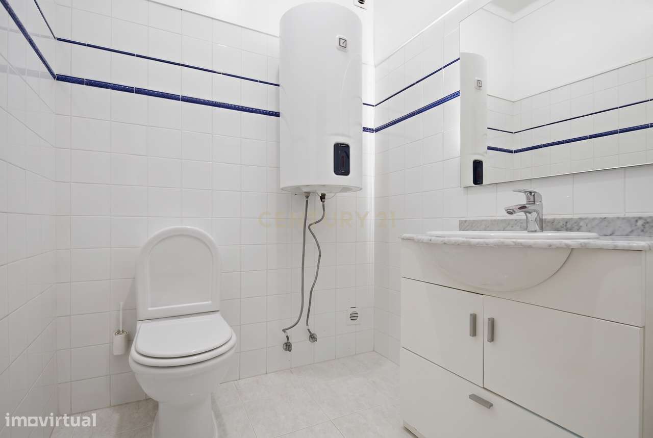 Fantástico Apartamento T3 com Excelente Localização-51