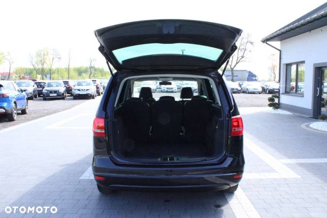 Volkswagen Sharan - 17