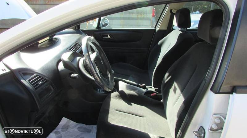 Citroen C4 1.6HDi 2007 - Peças Usadas (7211) - 5