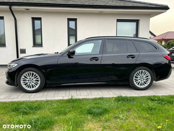 BMW Seria 3 318d Sport Line - 7