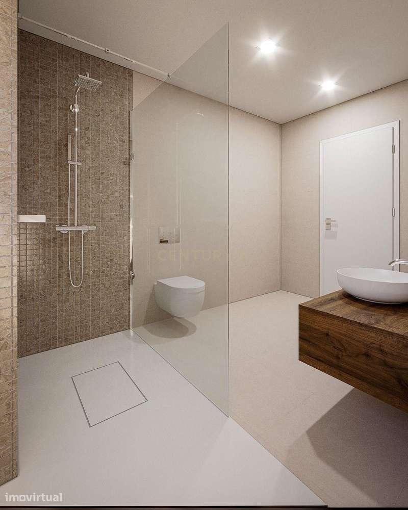 Luxuosa Moradia T3  num lote de terreno 732 m2 com piscina em Aljubarr-18