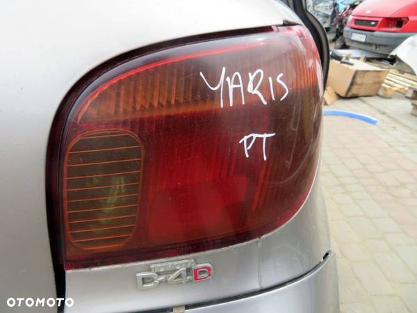 LAMPA TYLNA PRAWA YARIS I LIFT 5D HB TOYOTA 2003-2005 - 2