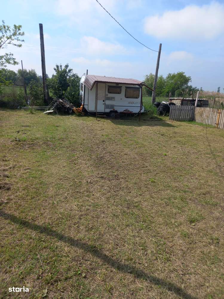 Casa baraneasca + 9300mp teren (livada) zona sat Ziduri jud. Buzau-13