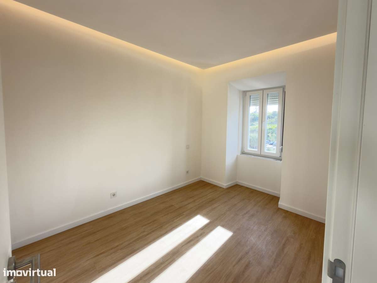 Apartamento T2 Penha de França totalmente remodelado - Grande imagem: 4/33