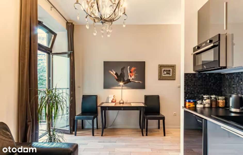 Stare Miasto |ok. ul. Radziwiłłowskiej | 32m2 | 2 pokoje | II piętro-1