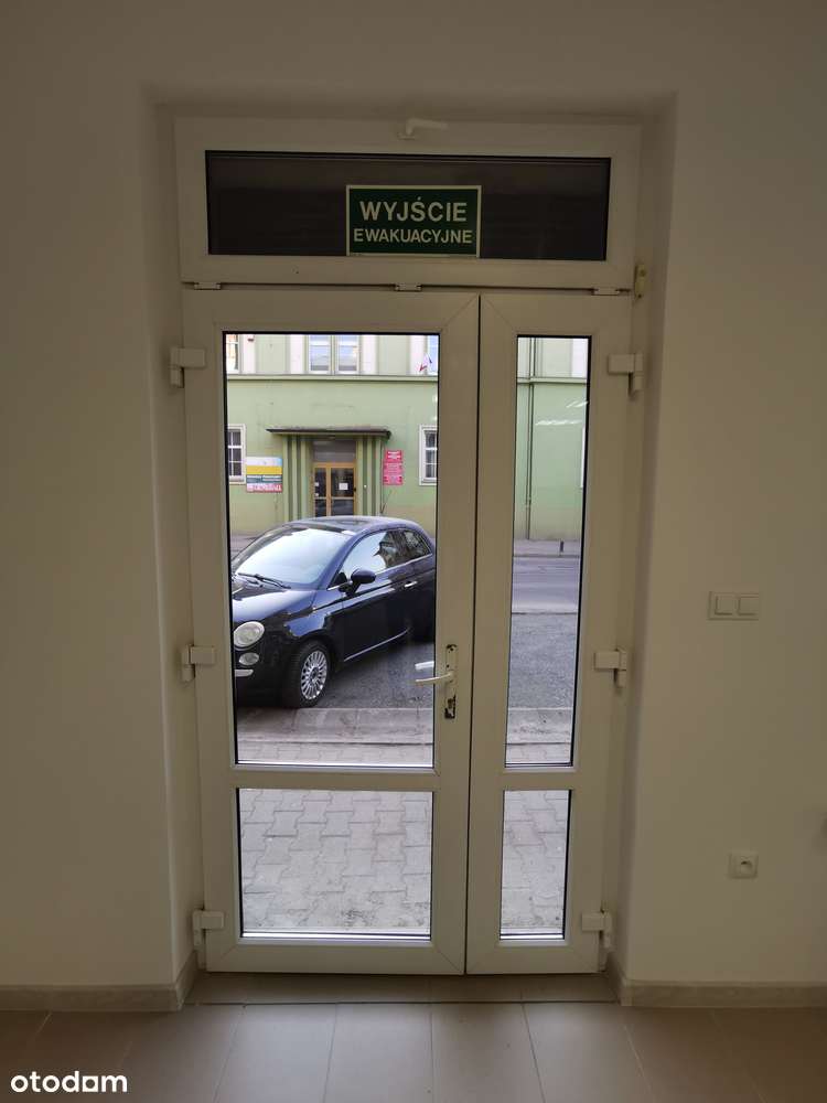 Lokal po kapitalnym remoncie ! Tylko 4600 zł/m2 ! Parking ! Obniżka ! - Pełny obrazek: 4/18