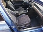 Volkswagen Passat Variant 2.0 TDI DSG (BlueMotion Technology) Highline - 22