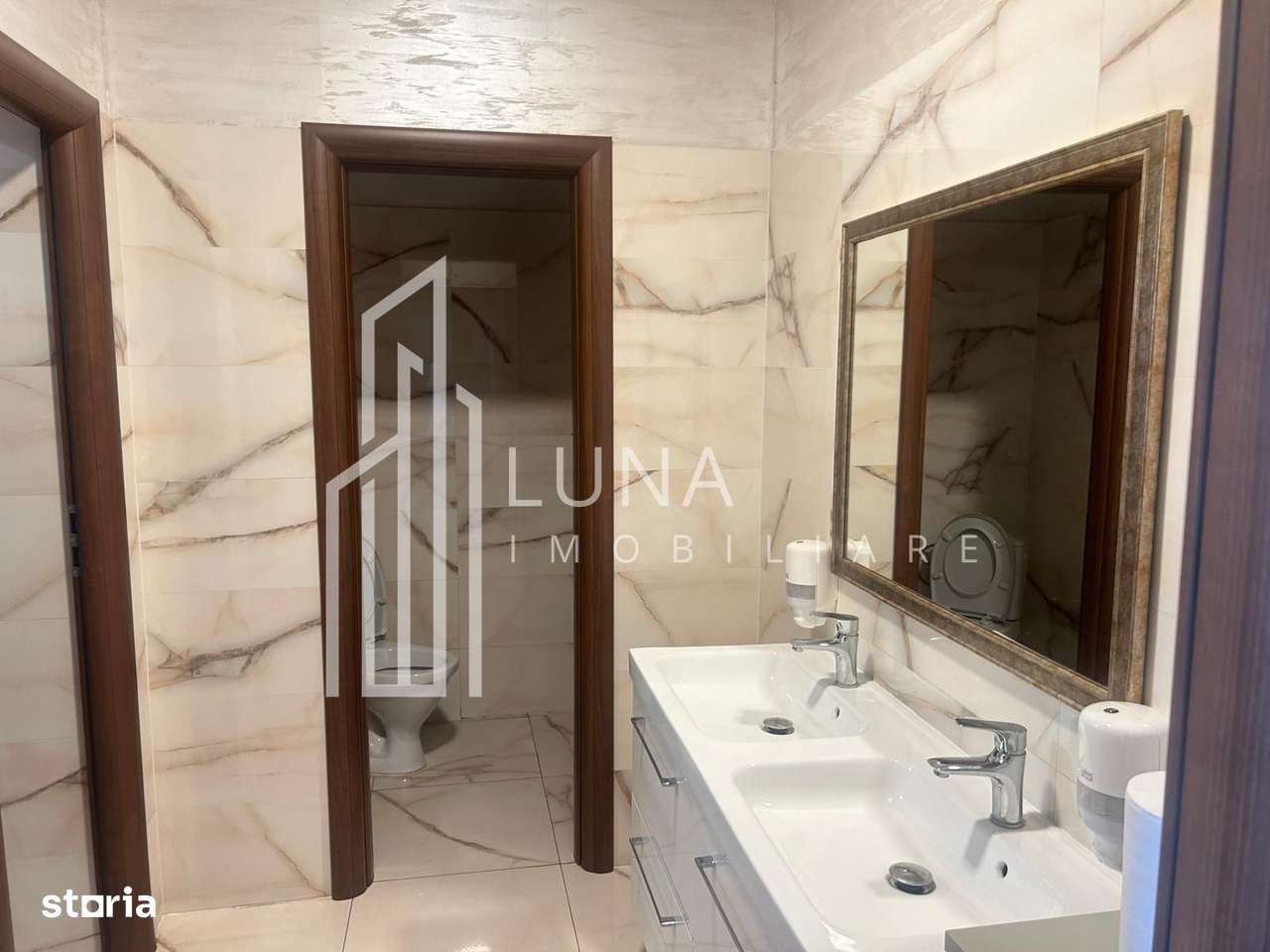 Spațiu comercial de închiriat – 140 m² utili, stradal, trafic intens - Imagine principală: 2/4