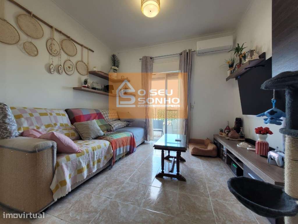 Moradia T3 com Quintal em São Brás de Alportel-5