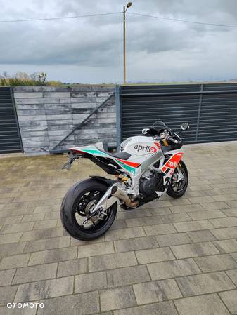 Aprilia RSV - 15