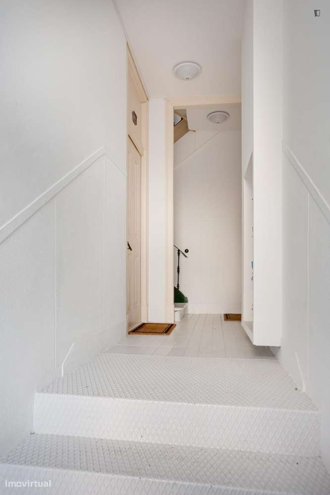 Apartamento com 2 quartos - localizado em Xabregas Lisbon - Grande imagem: 2/10