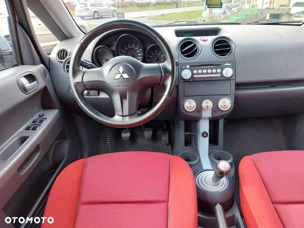 Mitsubishi Colt 1.5 Invite - 8