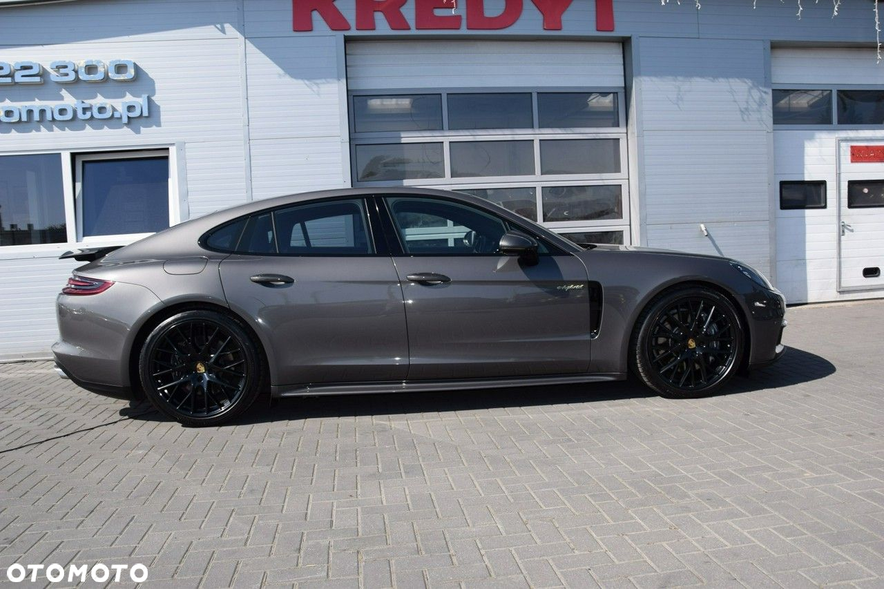 Porsche Panamera - 13