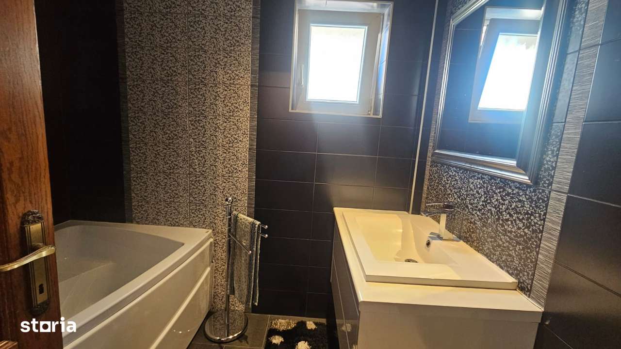 Apartament zona CENTRU - Imagine principală: 1/9