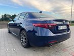 Alfa Romeo Giulia 2.2 D Turbo - 13