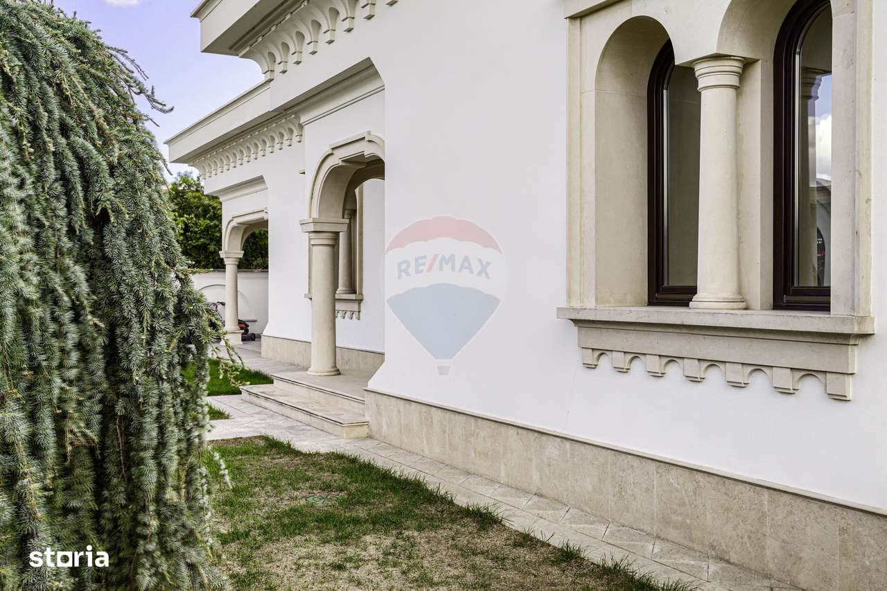 Stil si eleganta ! Vilă superba 320 mp cu teren 1728 mp in Mandruloc - Imagine principală: 2/20