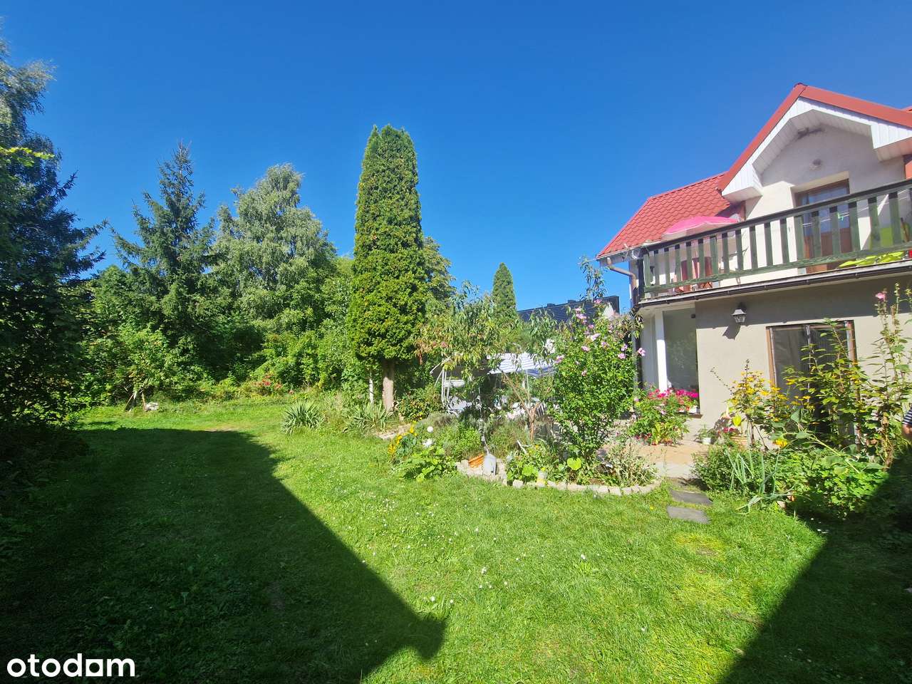 Dom z pięknym ogrodem + duże budynki gospodarcze i dostęp do stawu - Pełny obrazek: 4/20