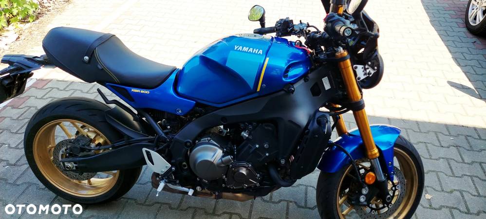 Yamaha XSR - 6