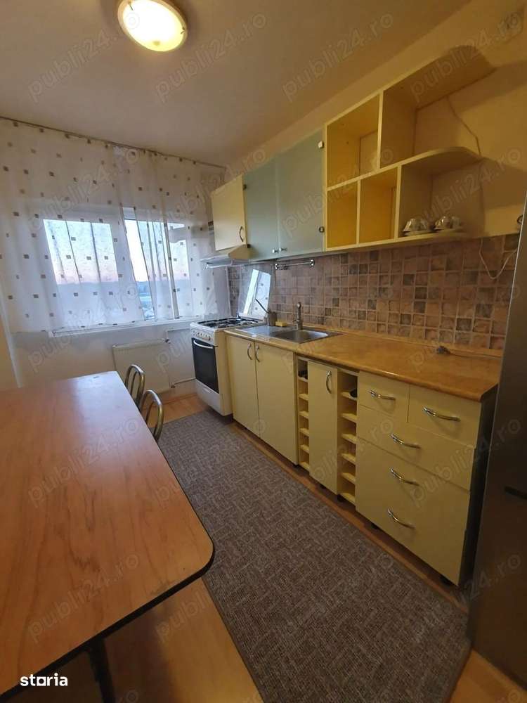 AP. 3 CAMERE BD. GHENCEA, BUCATARIE INCHISA, METROU 10 MINUTE - Imagine principală: 5/7