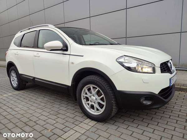 Nissan Qashqai+2 - 2