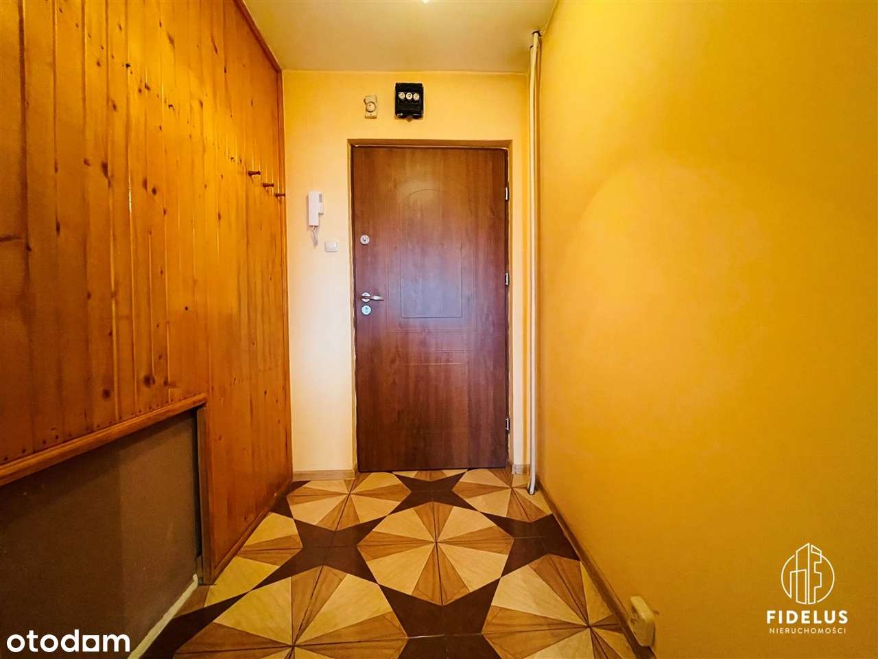 Kawalerka z opcją wydzielenia pokoju - do remontu-17