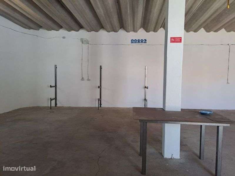 Armazém para Arrendar - Grande imagem: 5/8