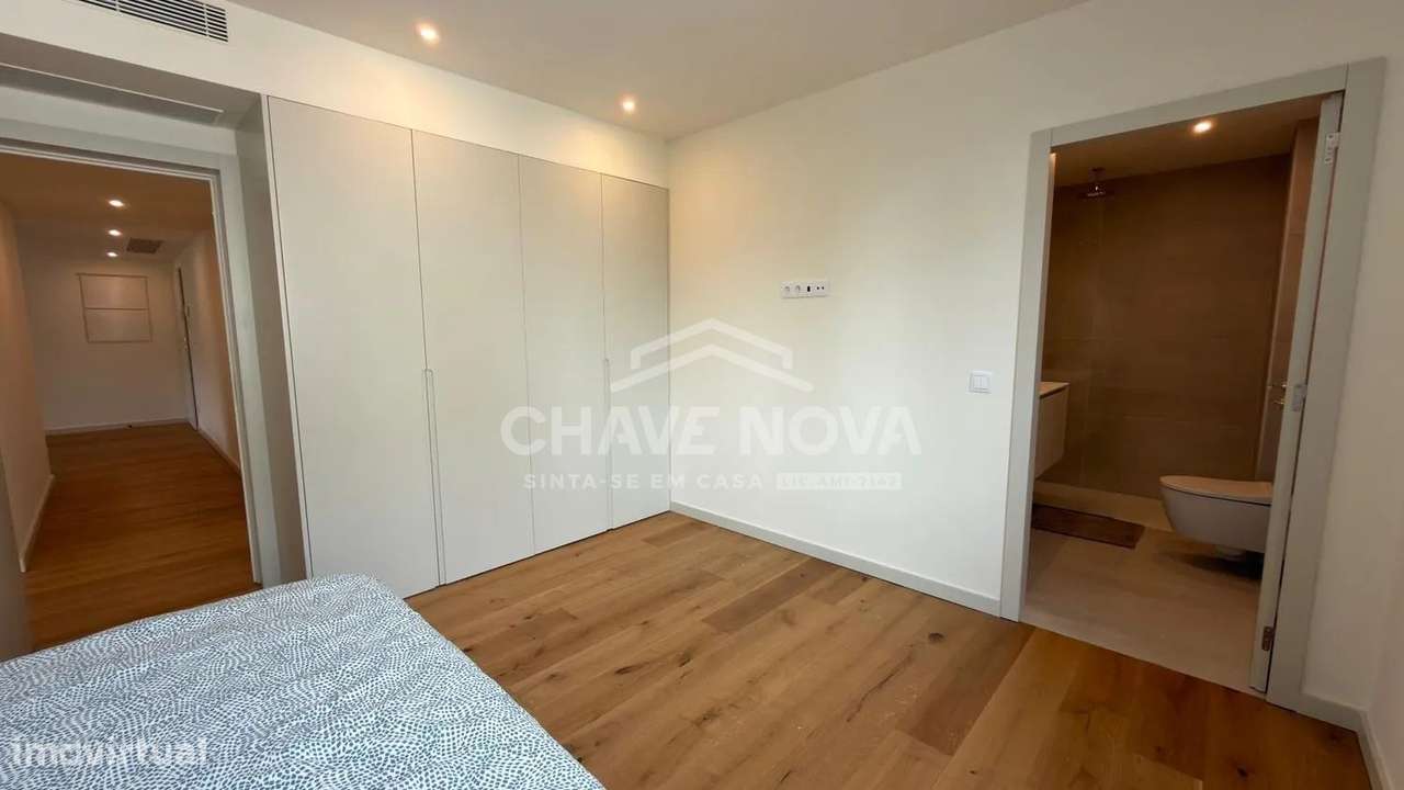 Apartamento T3 Novo c/ 2 Lugares de Garagem em Oliveira do Douro-27