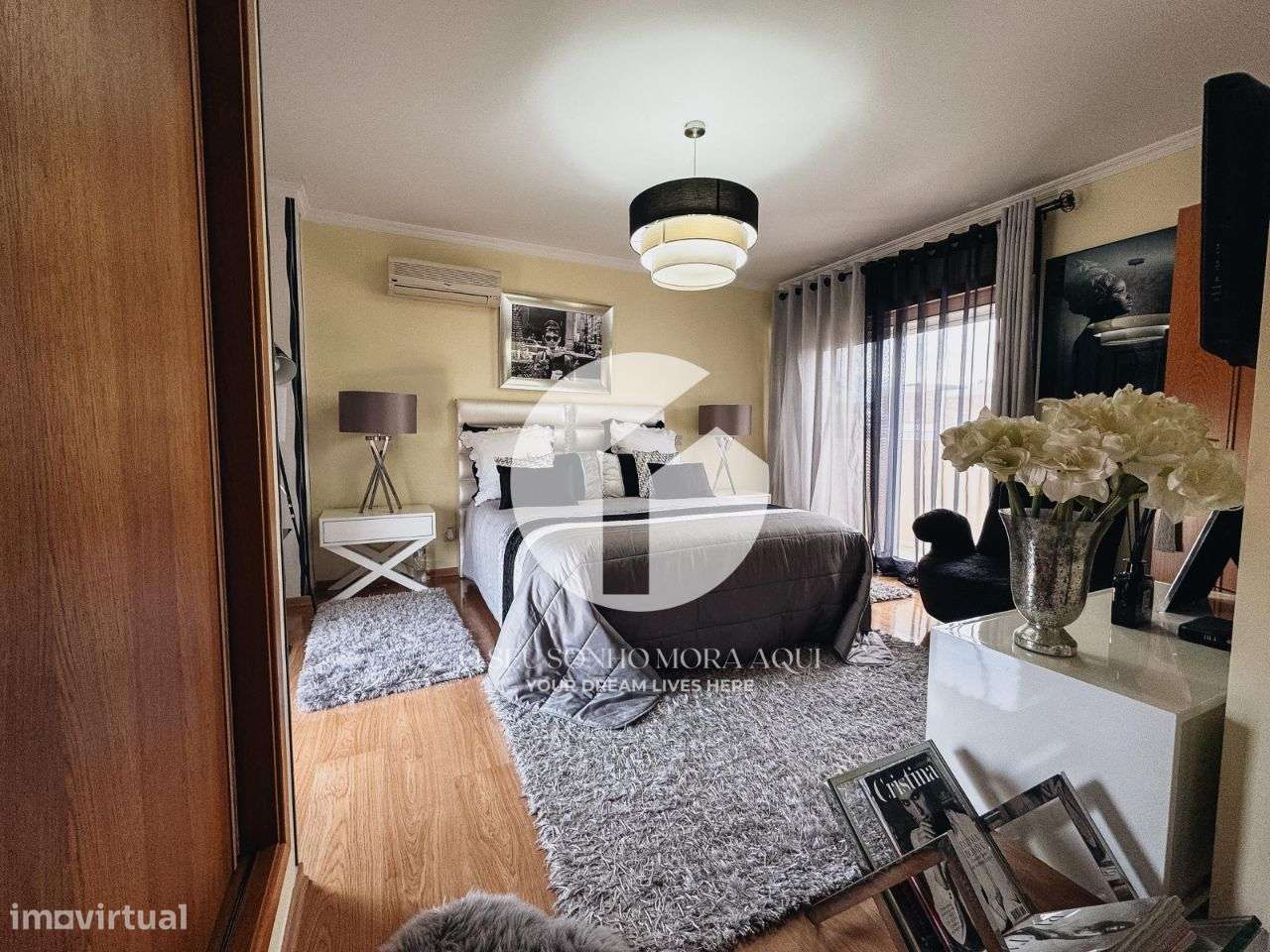 Moradia T4 de luxo mobiliada à venda em Olhão-29