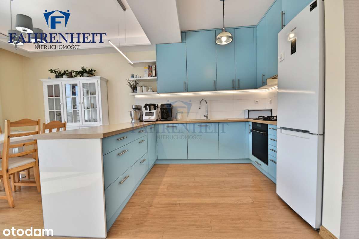 Fotowoltaika, Garaż, Wirtualny Spacer-6