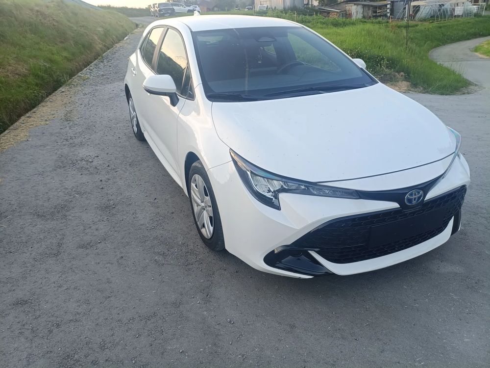 Toyota Corolla Seria E21 2024