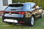 Seat Leon 1.5 eTSI Xcellence DSG - 2