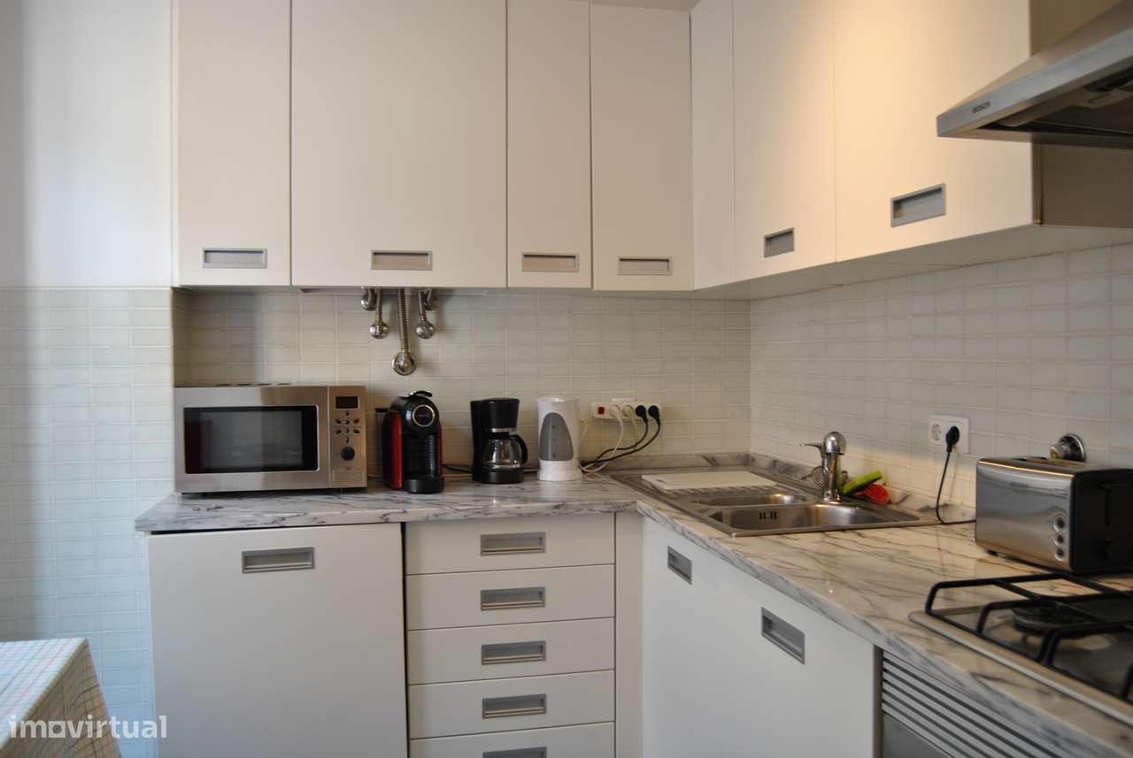 Apartamento em palácio reabilitado no coração do Chiado-5