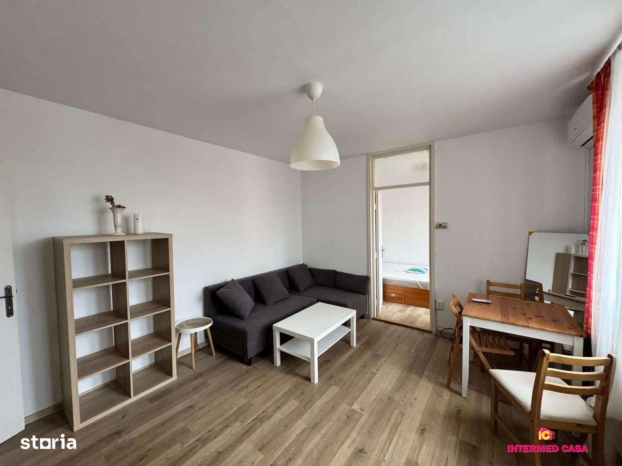 Apartament de vanzare 2 camere decomandat zona Mihai Viteazul-2