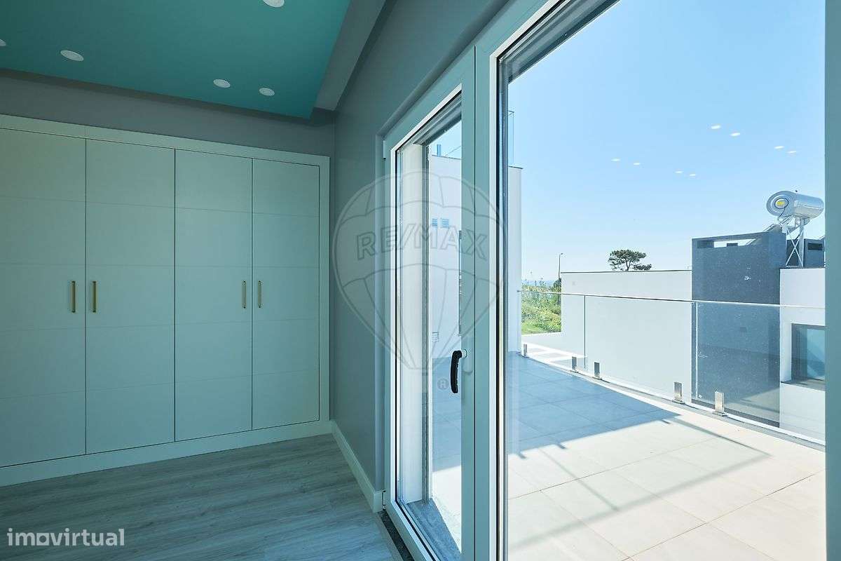 Moradia T4 para venda-23