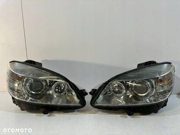 Mercedes C W204 Lampa kompletna Xenon L - 13891 - 8