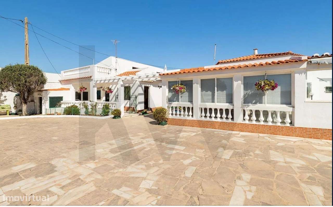 Propriedade única com 3.400 m2 com localização Premium em Sagres-7