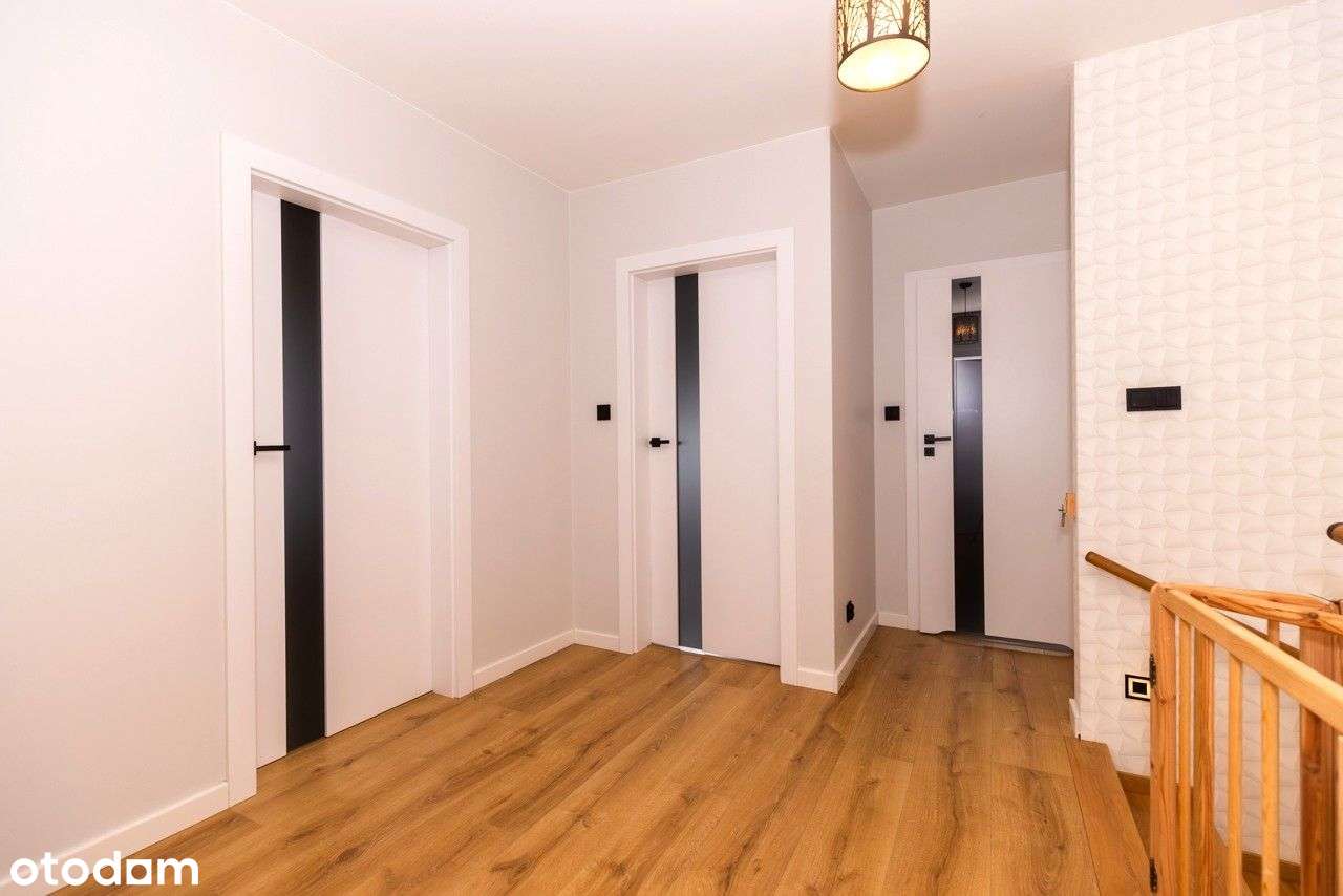 Elegancki i wygodny bliźniak w otulinie Puszczy-12