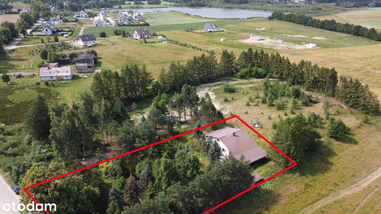 Na sprzedaż dom wolnostojący wraz z budynkiem gospodarczym.-1