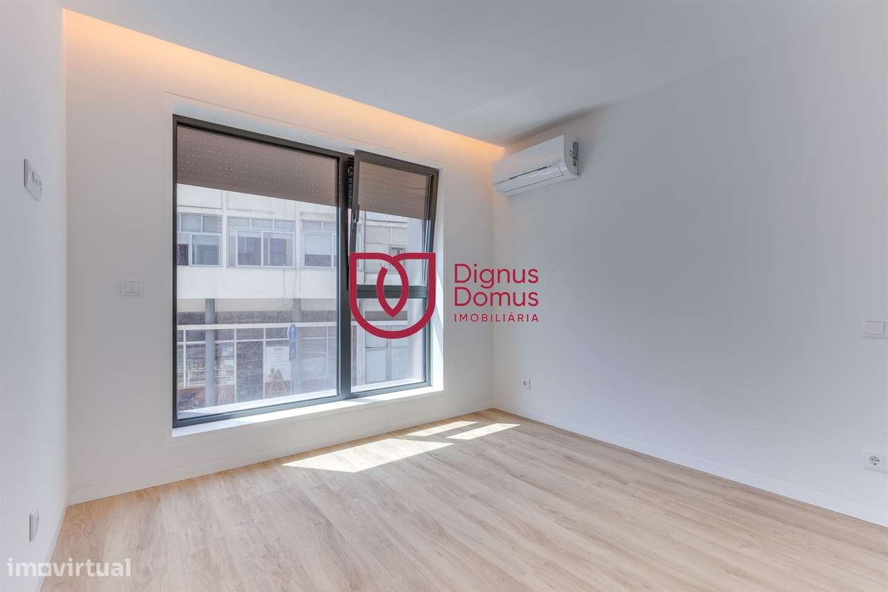 Apartamento T3 com 2 Lugares de Garagem — Centro de Gaia-23