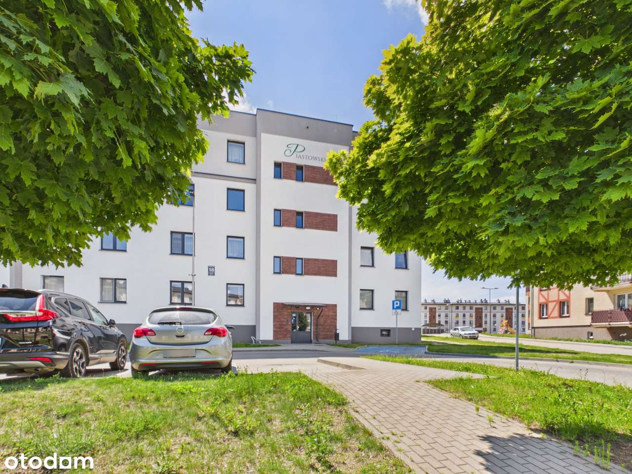 Trzypokojowe mieszkanie na Osiedlu Piastowskim-13