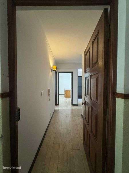 Apartamento T2 para arrendar em Oliveira do Hospital