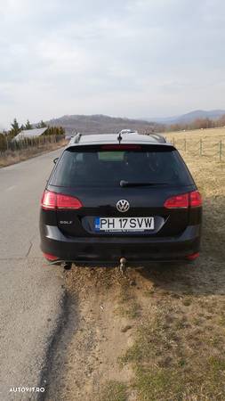 Volkswagen Golf 1.6 TDI DPF Highline - 13