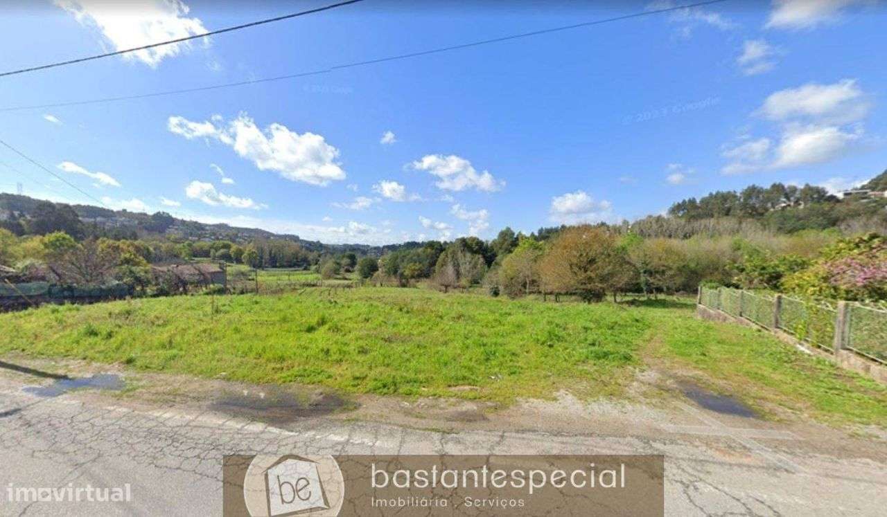 Terreno O.Azeméis - Grande imagem: 1/2