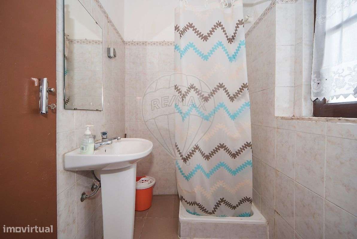 Moradia T2 para venda-10