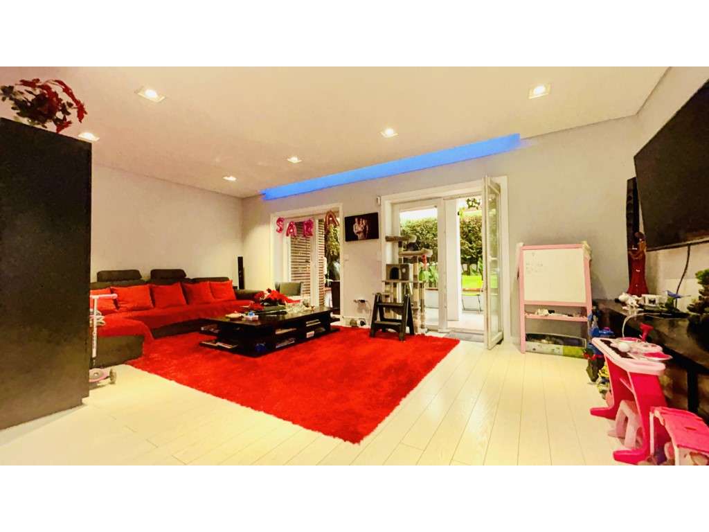 Moradia T3 + Escritório com Piscina em Vila Nova da Telha-10