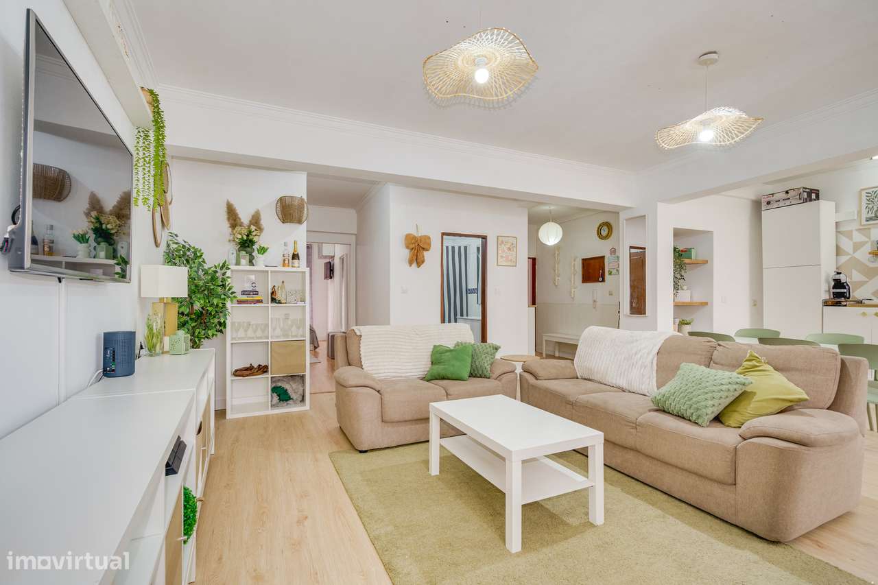 APARTAMENTO T3 | REMODELADO | TERRAÇO 100M2 | MEM MARTINS |  ELEVADOR-4